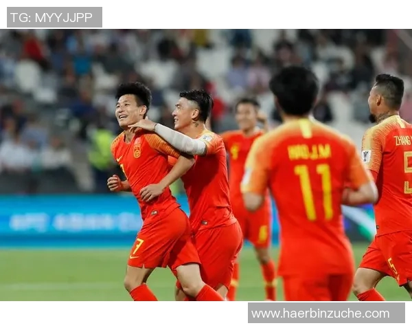 中国足球队热身赛迎战菲律宾队全力备战新赛季展现实力与团队合作